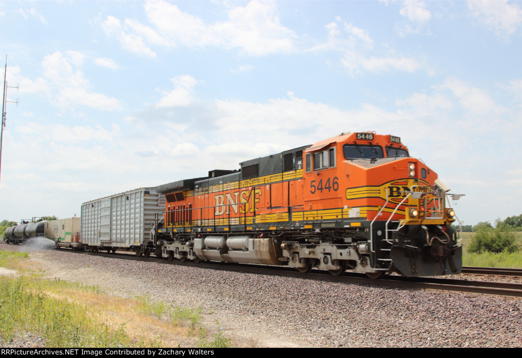 BNSF 5446